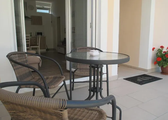 Near Center,beach,bus +free Parking *